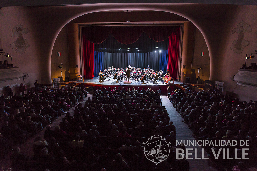 Histórica presentación de la Banda Municipal con la Fábrica de Teatro