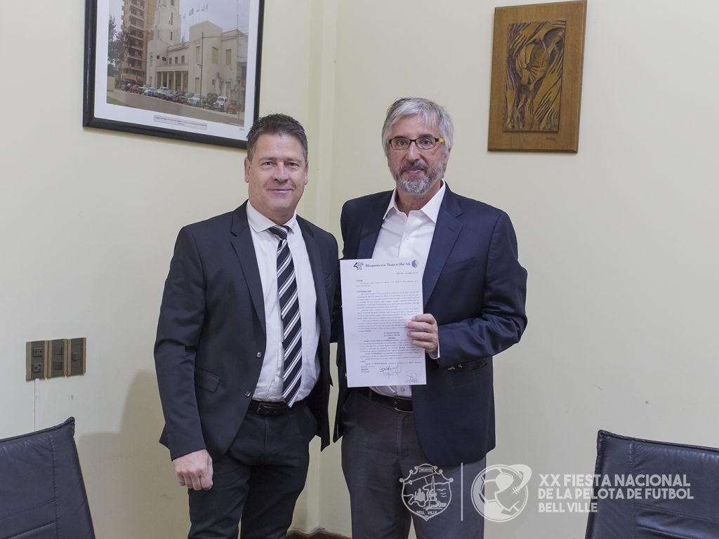 El intendente Carlos Briner declaró de “Interés Municipal” la conferencia del científico Fernando Polack