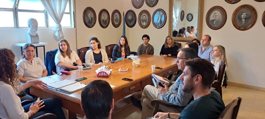 Agradecimiento municipal a instituciones educativas que forman a nuestros jóvenes