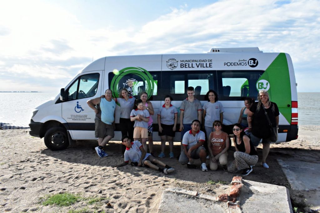 Estudiantes del Instituto Montessori viajaron a Miramar de Ansenuza con apoyo municipal