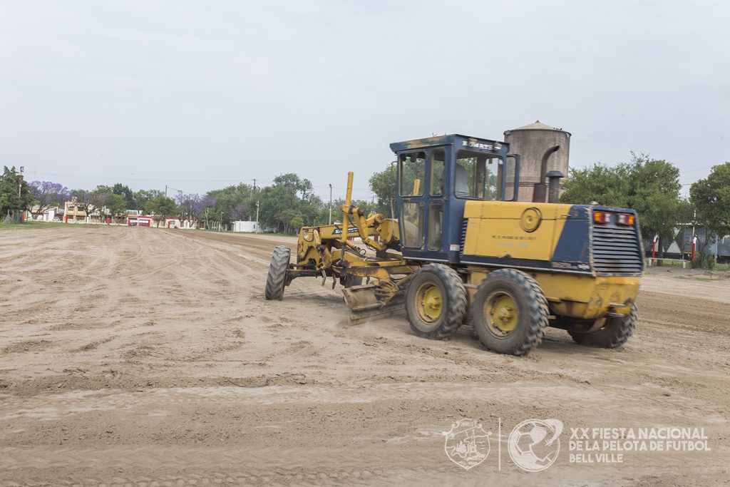 Se está nivelando el predio de la Estación del Ferrocarril