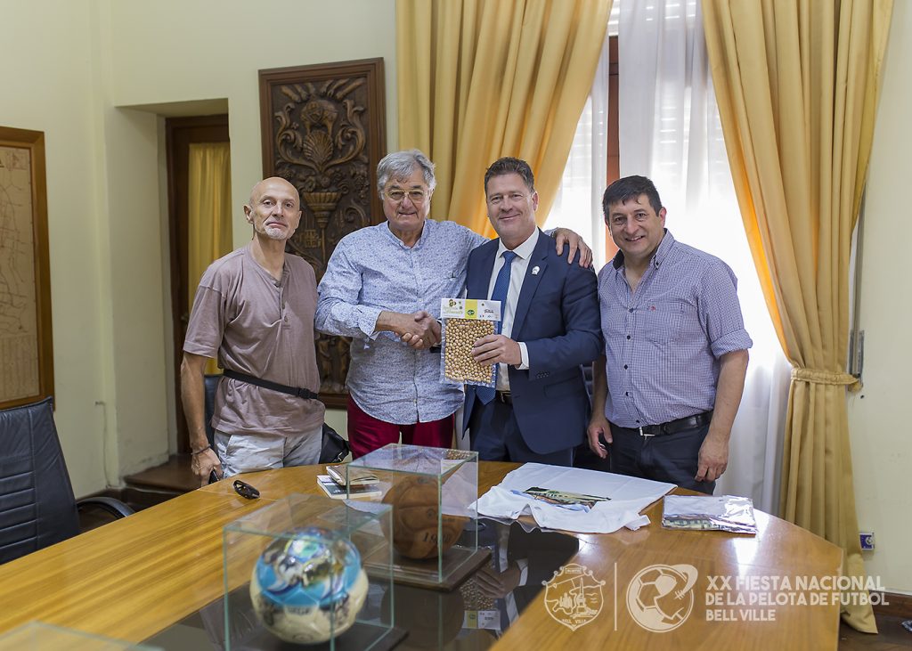 Procuran reforzar los lazos del hermanamiento de Bell Ville con Bricherasio, Italia