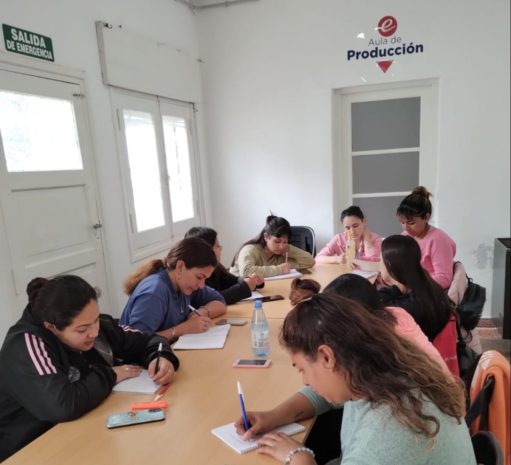 Se encuentra en pleno desarrollo el segundo Taller de Orientación Laboral de la Oficina de Empleo