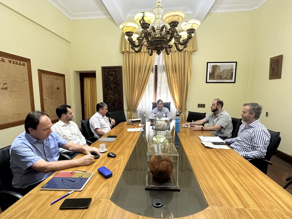 El intendente encabezó esta mañana la primera reunión de gabinete