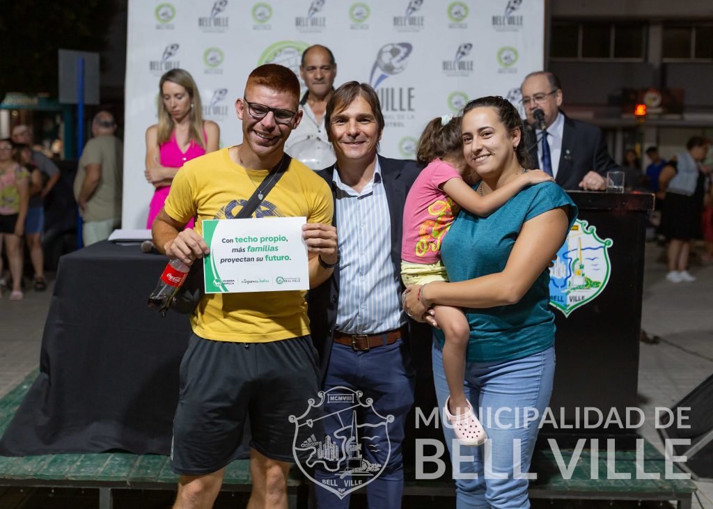 Impresiones de los beneficiados por el sorteo de viviendas Semilla