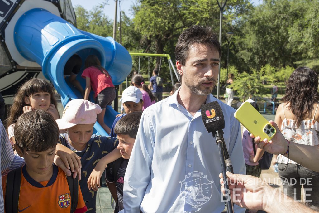 Los nuevos equipamientos privilegian el juego y la recreación de los niños.
