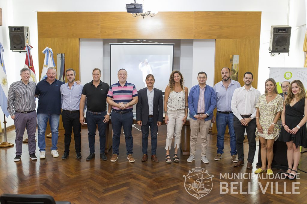 Se presentó aquí el 56º Festival Internacional de Peñas de Villa María