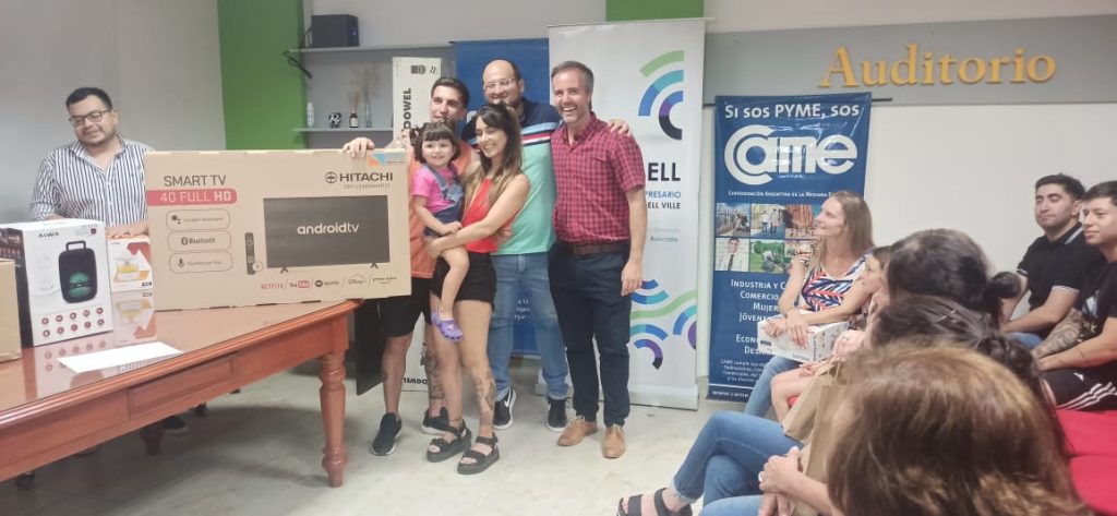 Se entregaron anoche los premios de la campaña “Comprá en Bell Ville” de CerBell