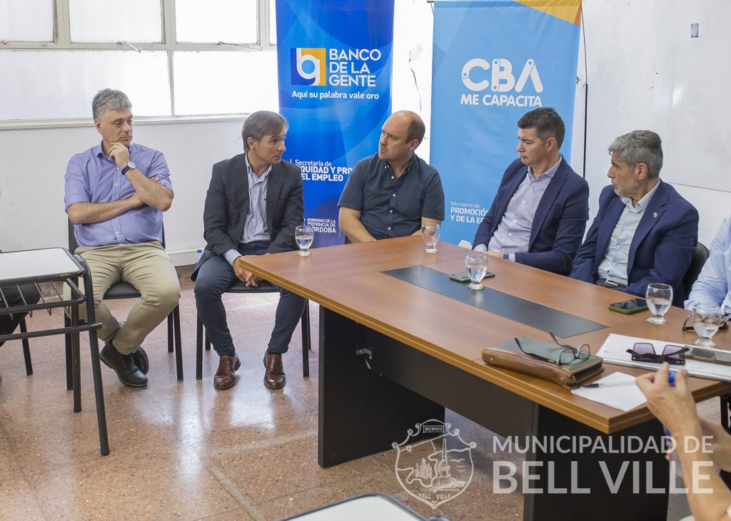 El ministro de Seguridad se reunió en nuestra ciudad con la Comunidad Regional Unión