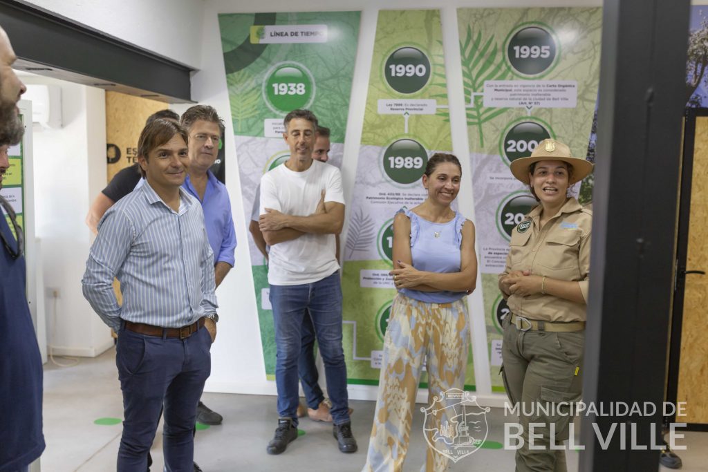 La ministra de Ambiente visitó el Centro de Interpretación en la Reserva Natural Tau