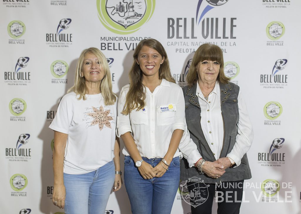 El Rotary Club Bell Ville Ideas Unidas reconoce a las “Mujeres Destacadas” en su día