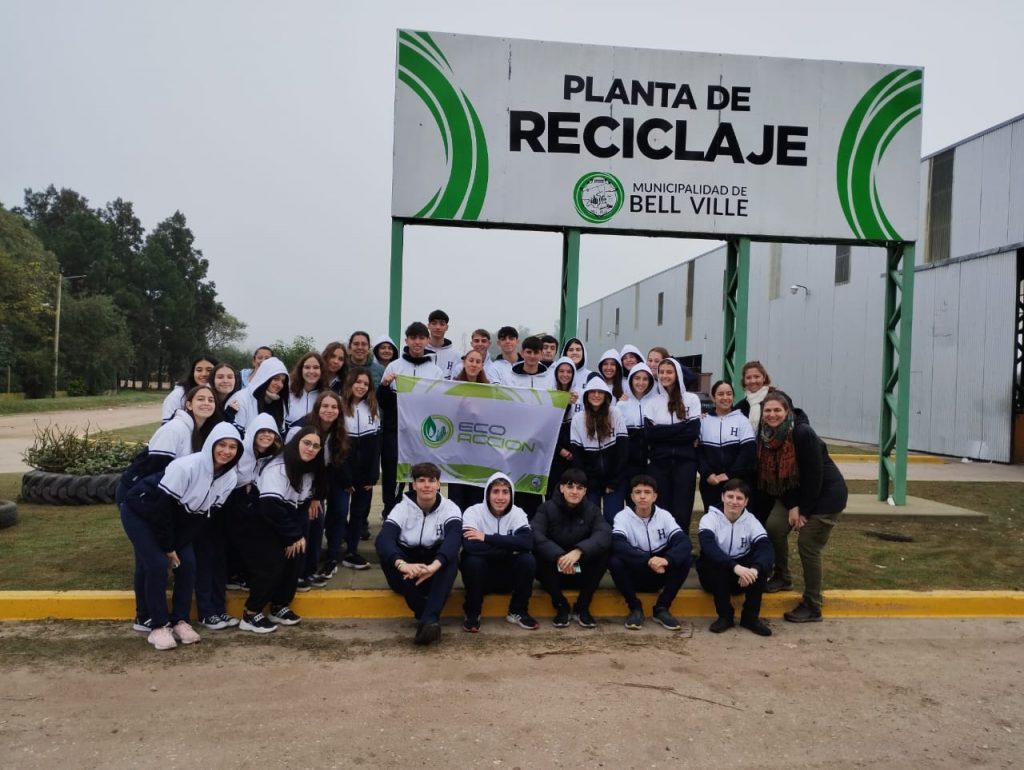 El municipio propicia la visita de estudiantes a la planta de Residuos Sólidos Urbanos