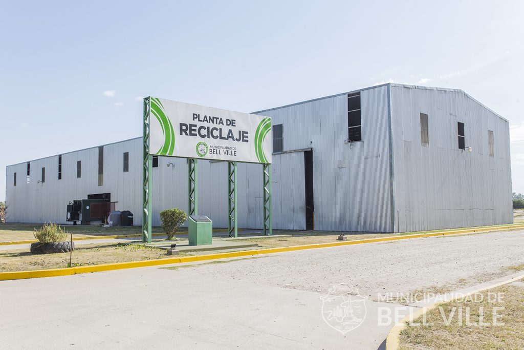 Casi 4 toneladas de material reciclable se vendieron desde la planta municipal de Residuos Urbanos.