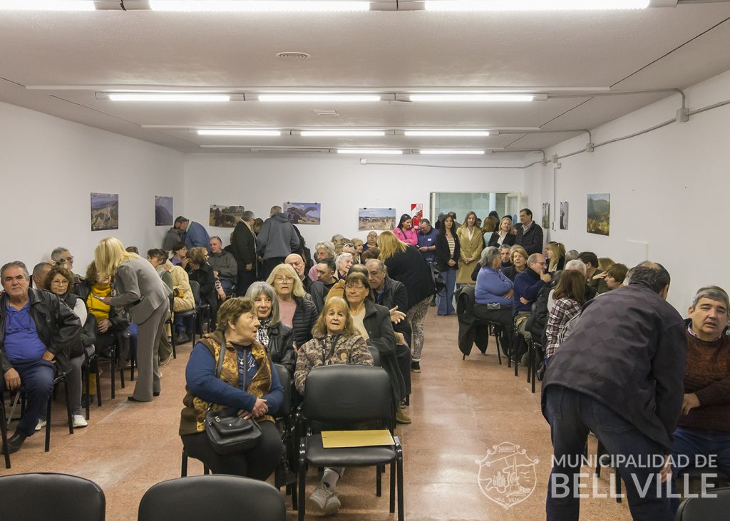 Continúa la escrituración de las viviendas de Barrio Jardín