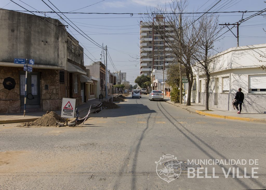 Mañana viernes se interrumpirá el tránsito vehicular en un tramo de calle Hipólito Yrigoyen