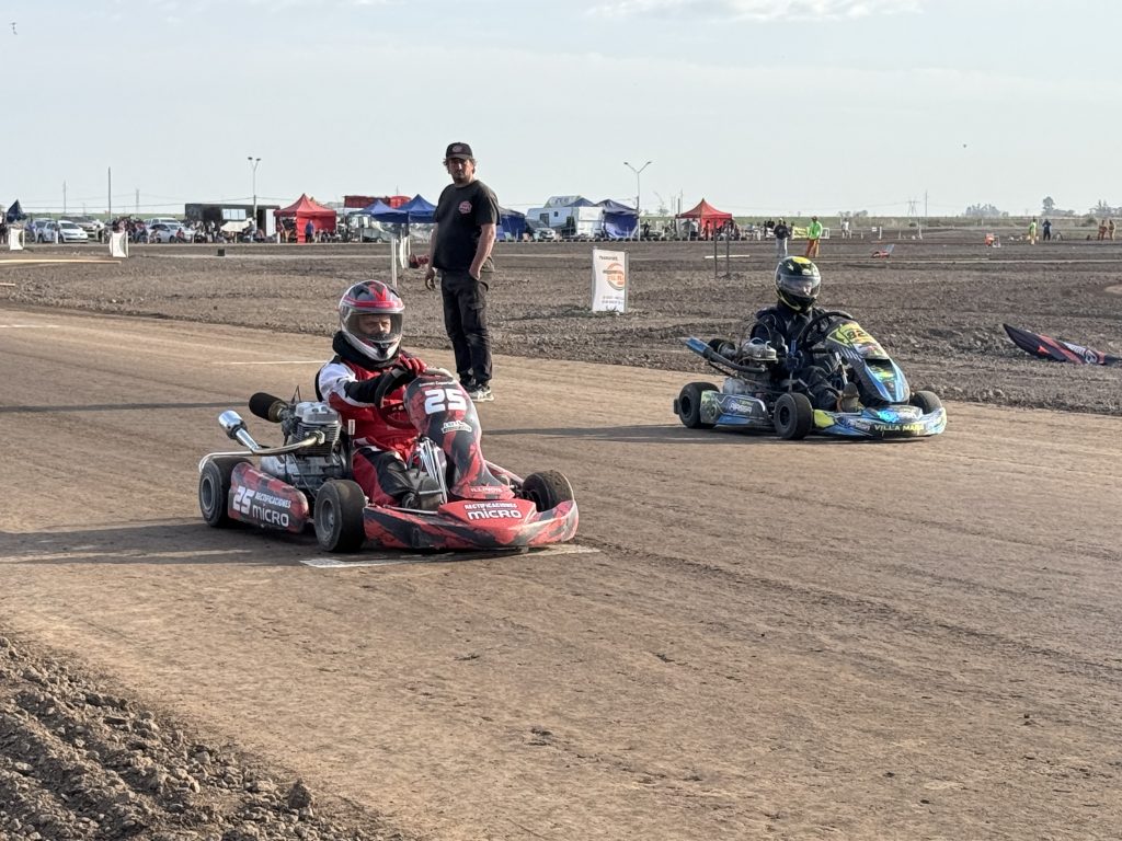 Casi 80 máquinas participaron del final del Campeonato del Centro en el kartódromo local