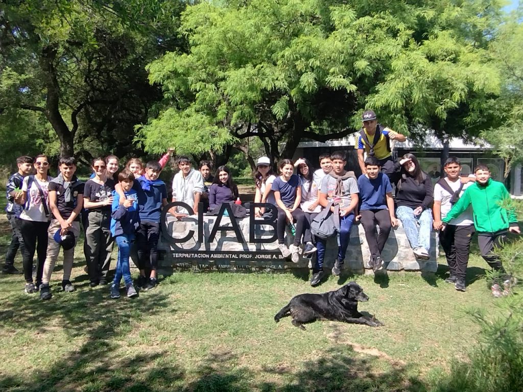 Estudiantes de Monte Leña visitaron la Reserva Natural Francisco Tau y el CIAB