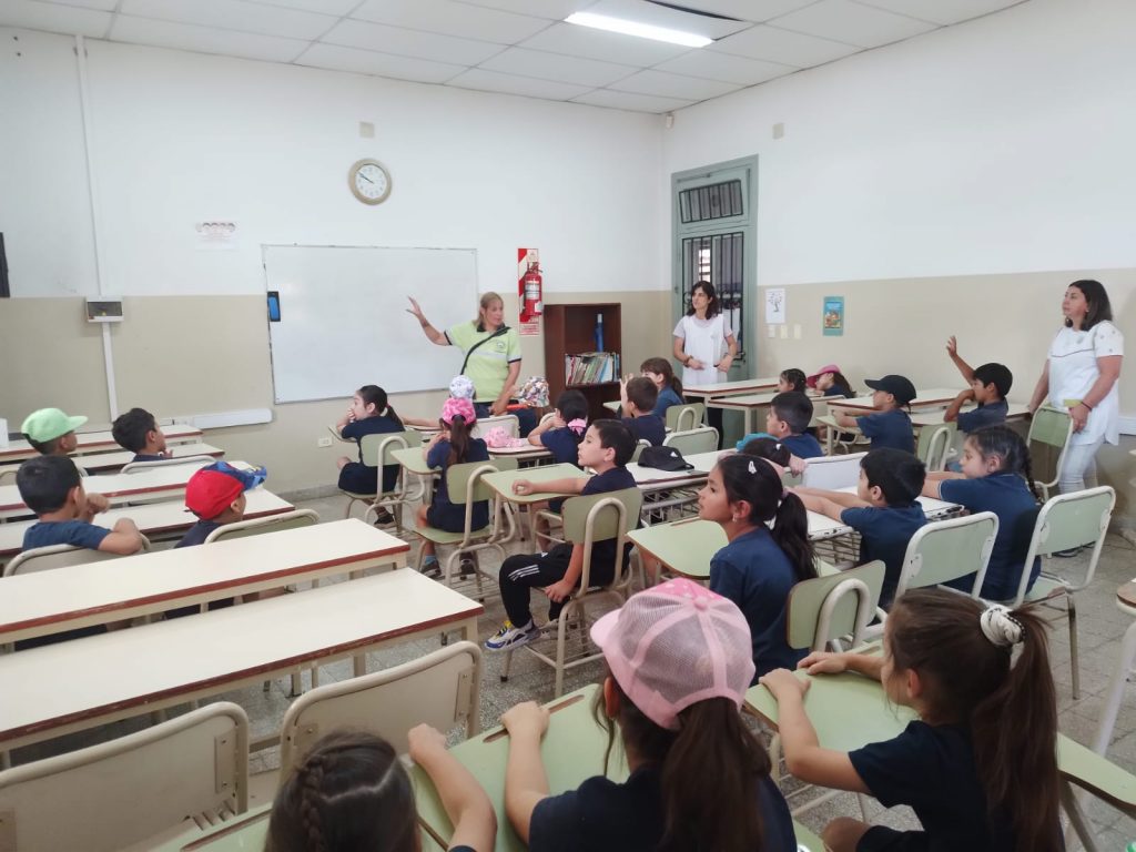 Alumnos de primer grado participaron de una charla sobre educación vial