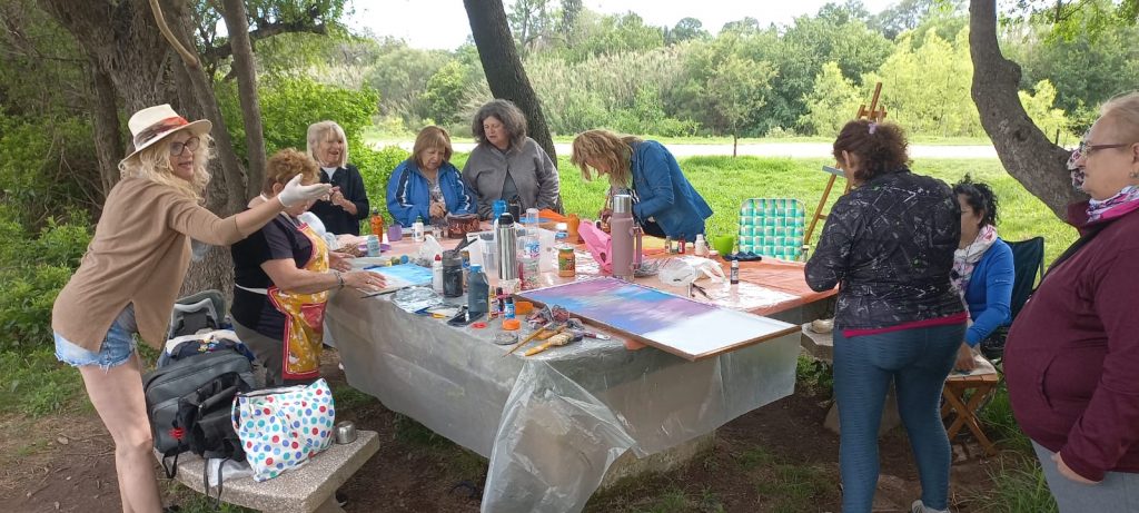 Importante actividad artística de los Núcleos Barriales en la Reserva Natural Francisco Tau