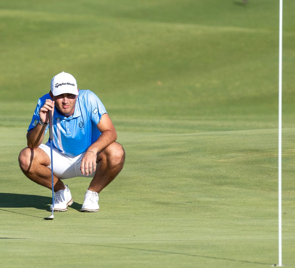 En representación de Argentina, el bellvillense Leandro Mihaich, alzó la Copa Andes de golf