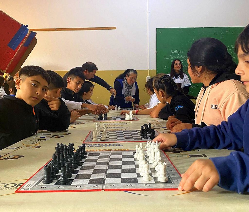 Está en marcha el programa municipal “Ajedrez Social”