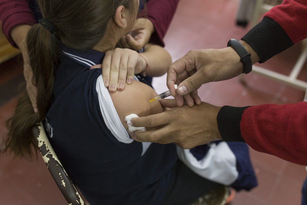 En Escuelas se está cumpliendo la vacunación con el VPH (Virus del Papiloma Humano)
