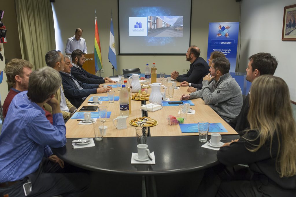 Sudecor como desarrollista de proyectos inmobiliarios, formó una alianza con empresas locales.