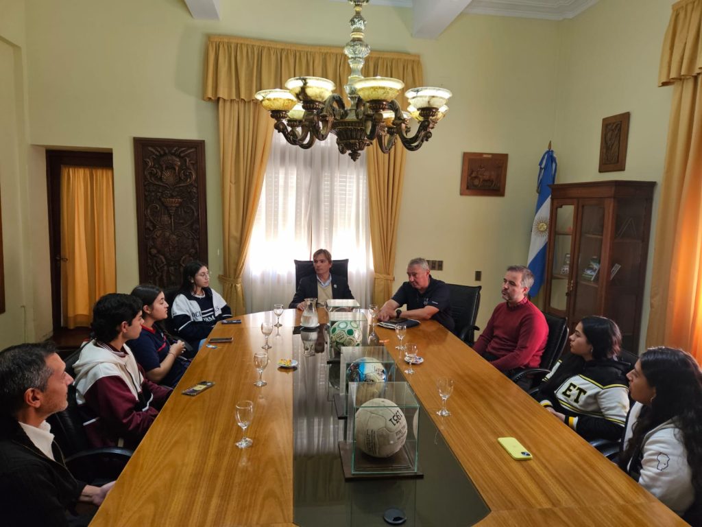 La nueva Comisión de UBES fue recibida por el intendente