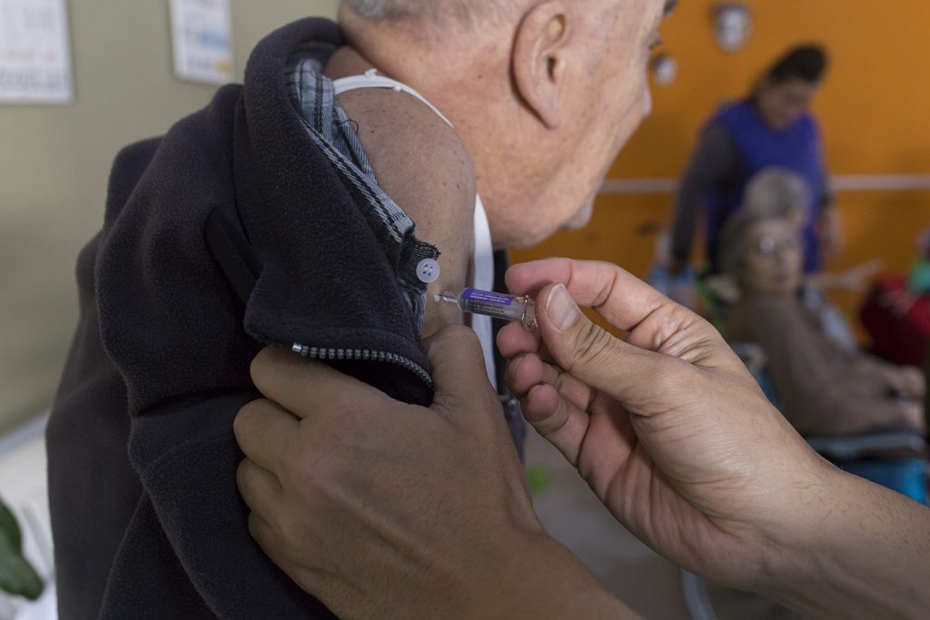 Se vacunó contra la gripe en Geriátricos y Residencias para adultos mayores