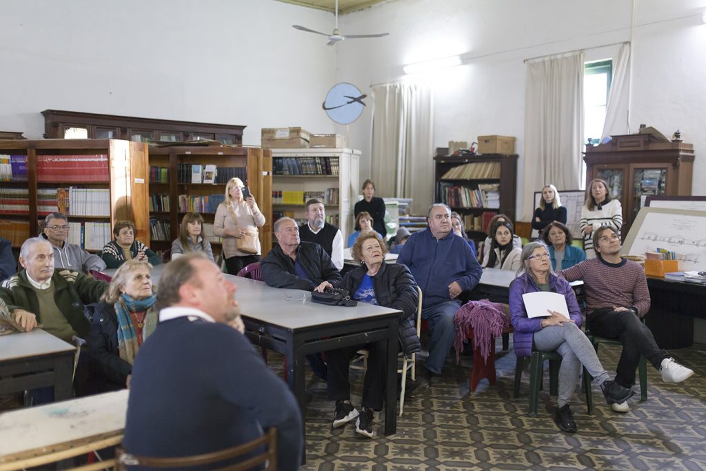 El Hotel de los Inmigrantes fue motivo de encuentro de vecinos interesados en conocer sus ancestros