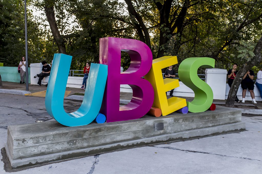 Como un mensaje a las generaciones, el monumento a U.B.E.S. es nexo entre la historia y la cultura