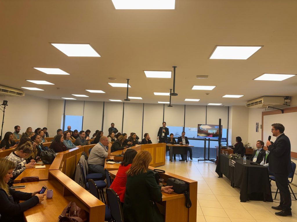 El intendente expuso sobre el Presupuesto Participativo en importante Congreso Mundial celebrado en Córdoba