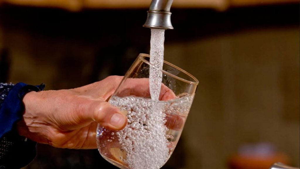 Se oficializó el llamado a Licitación Pública Nacional para la concesión de los servicios de agua, cloacas y saneamiento