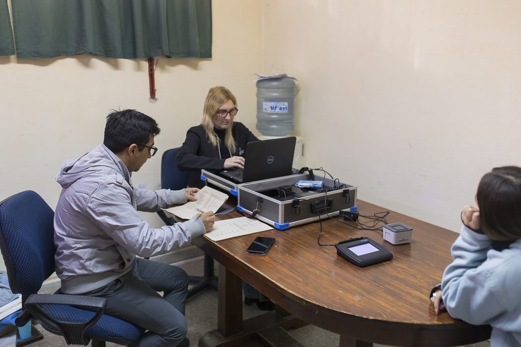 Con el dispositivo portátil, la Oficina de Registro Civil lleva realizados 97 DNI en 5 días.