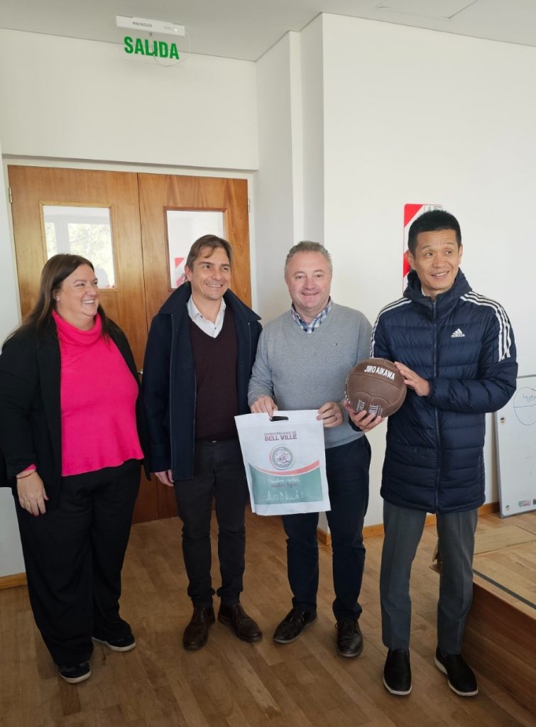 El intendente participó de importante curso con especialista japonés para aplicar en “Bell Ville Florece”