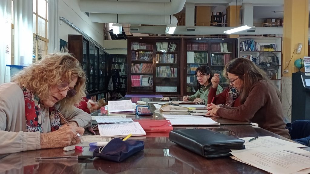 El programa municipal Núcleos Barriales Culturales brinda talleres gratuitos de inglés