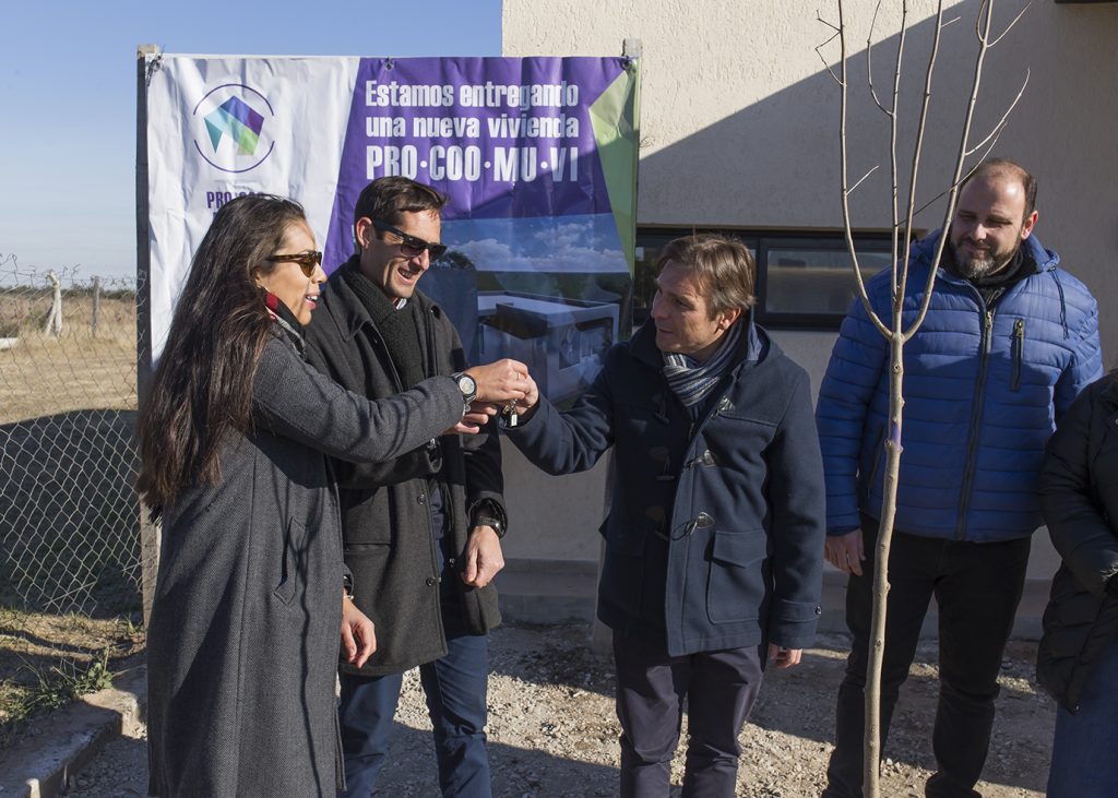 Una nueva familia accedió a su vivienda propia a través del Pro.Coo.Mu.Vi.