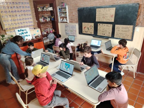 Niños hicieron arte en el Centro Cultural Ferrocarril