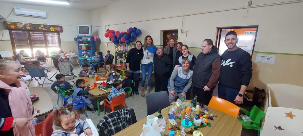 Talleristas de Núcleos Barriales hicieron juguetes para la Casa del Niño