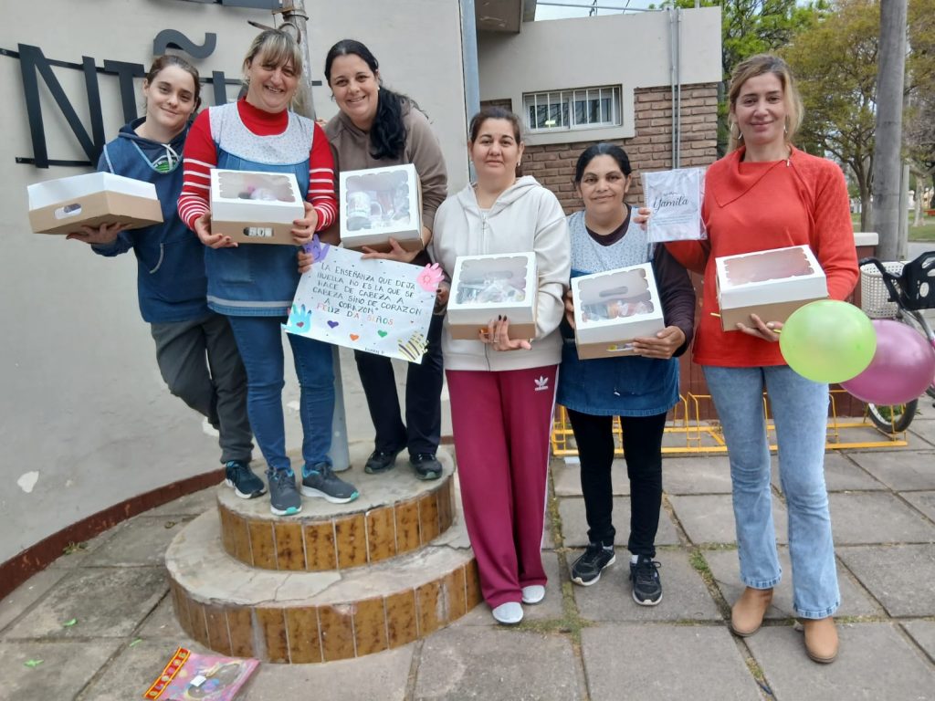 Las maestras de la Casa del Niño fueron homenajeadas en su día