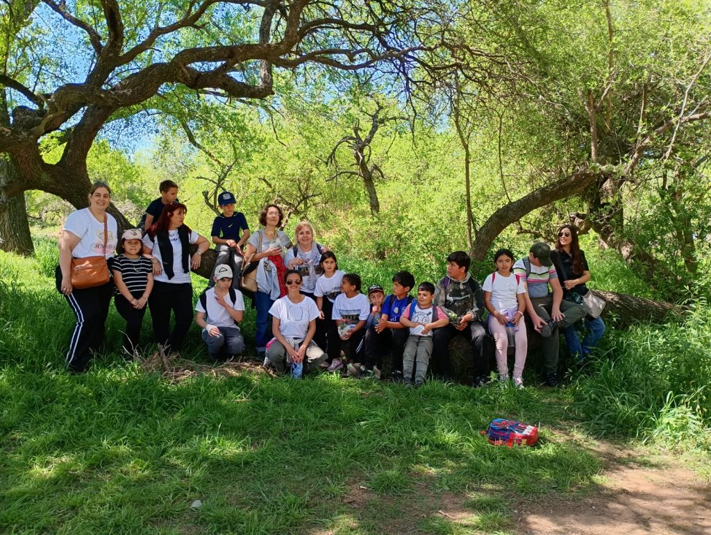 Alumnos de tres escuelas rurales visitaron la Reserva Tau