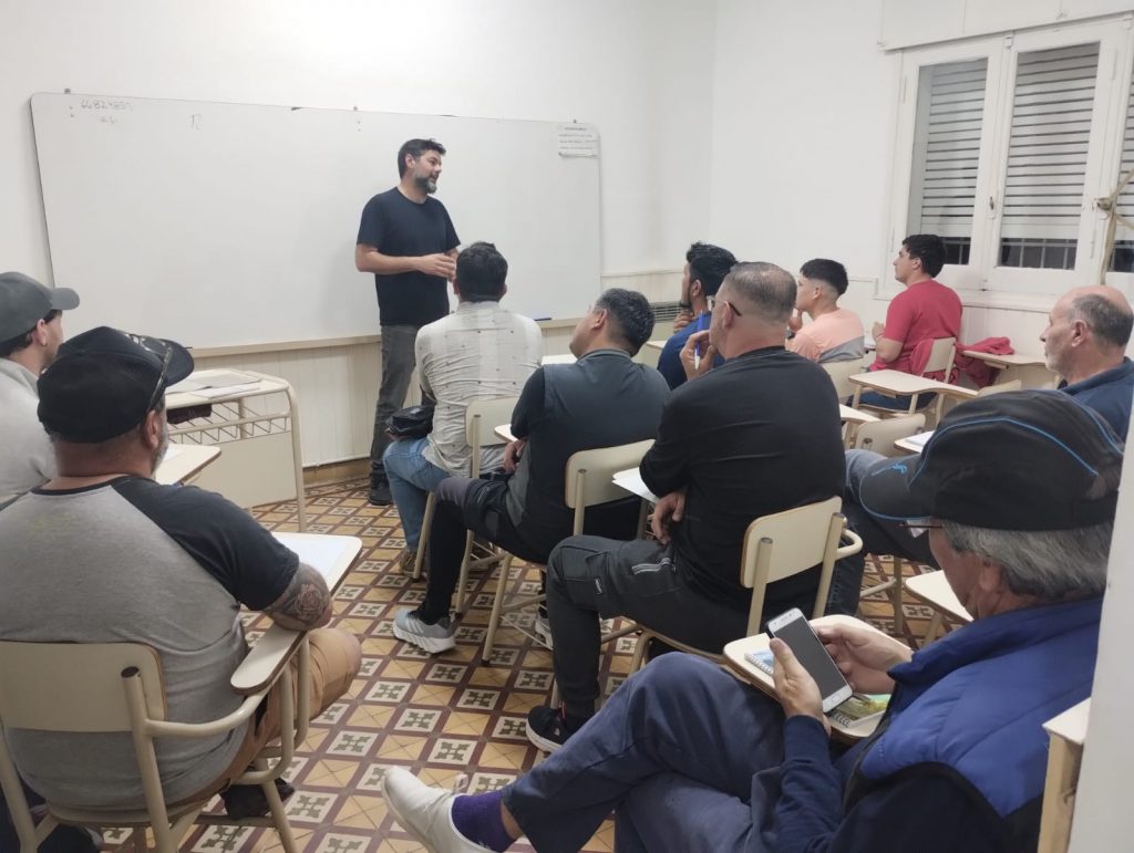 Apuesta al talento local: comenzaron nuevos cursos de formación profesional