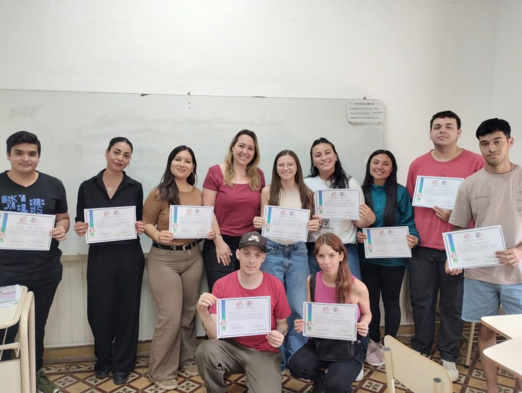 Siguen las capacitaciones laborales para vecinos