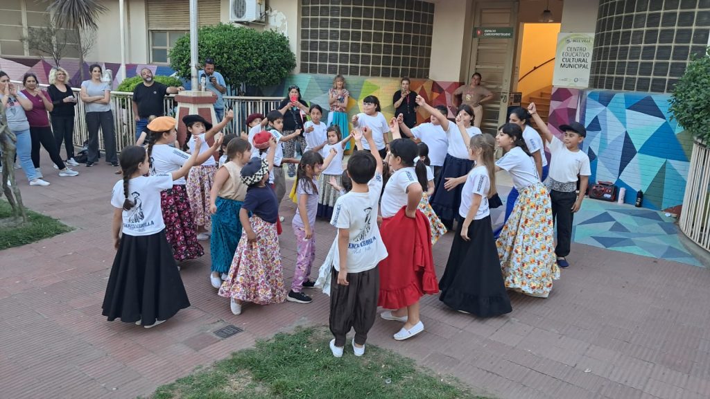 El Día de la Tradición se festejó en el Centro Educativo Cultural Municipal
