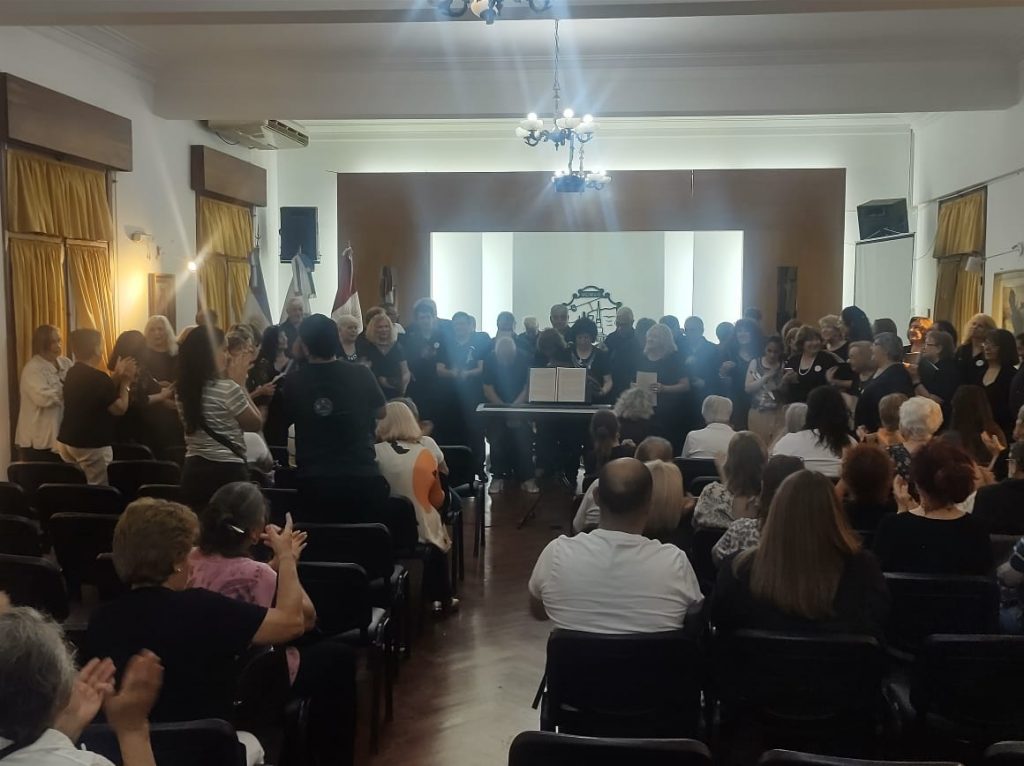 El sábado hubo música en el Walter de Navazio con el Segundo Encuentro Regional de Coros