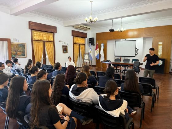 Alumnos del Huerto participaron de un taller sobre adicciones
