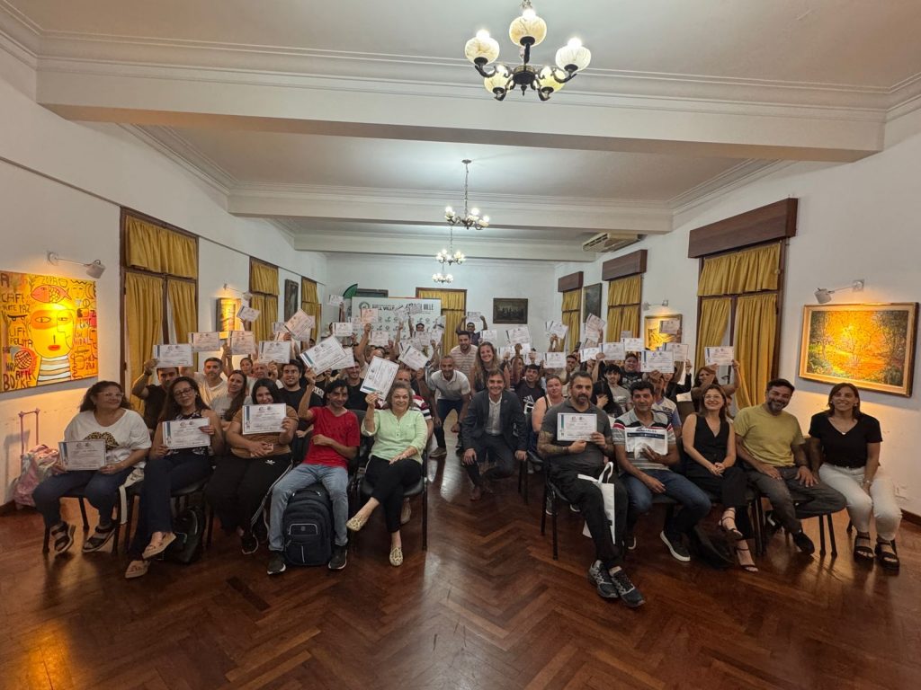 Nueva entrega de certificados de Formación Profesional: el Municipio reafirma su compromiso con la capacitación y el empleo