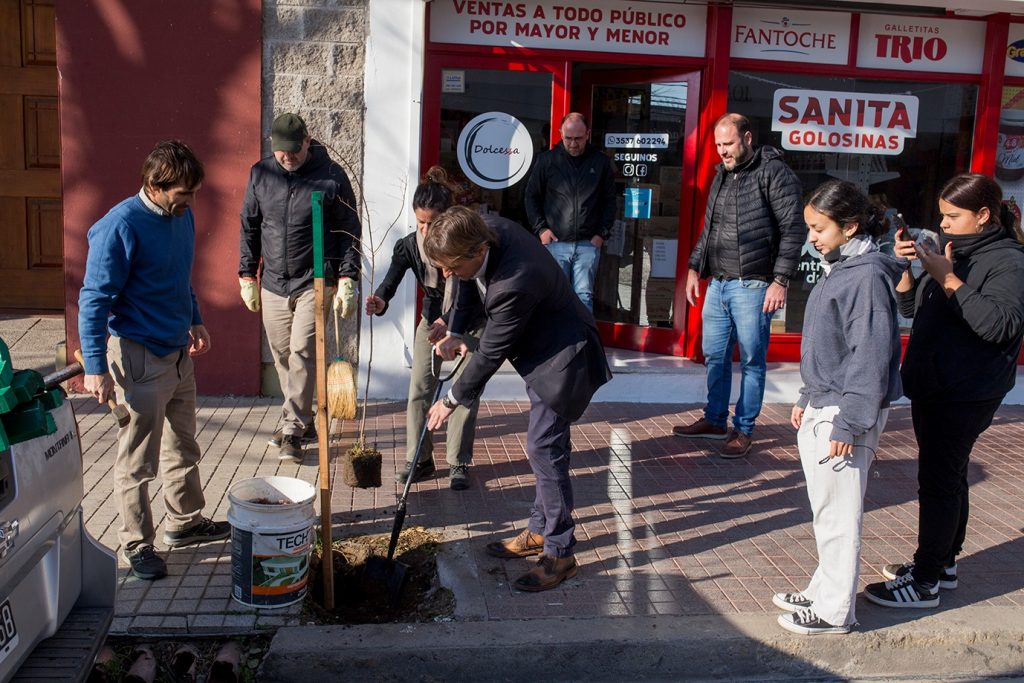 La RAMCC ya plantó un millón de árboles en el país: Bell Ville fue parte de las acciones