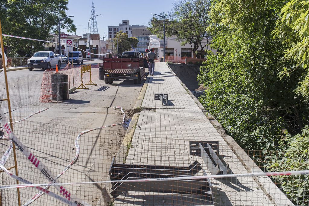Puente Sarmiento: por obra en marcha, se pide precaución al circular