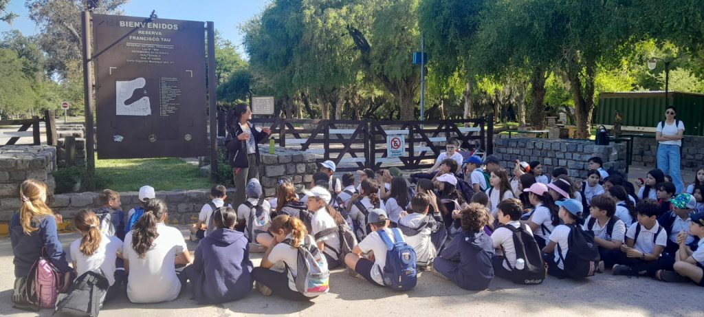 Estudiantes del Huerto recorrieron la Reserva Tau con EcoAcción